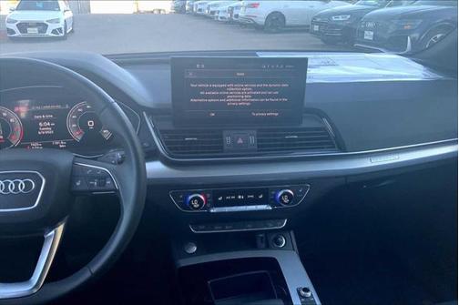 2025 Audi Q5 45 S line Premium