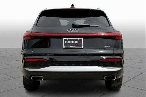 2025 Audi Q5 Premium