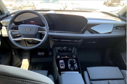 2025 Audi Q6 e-tron Premium Plus quattro