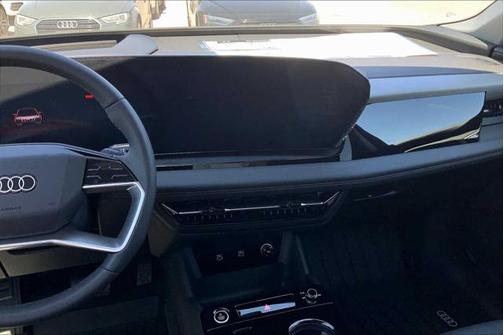 2025 Audi Q6 e-tron Premium Plus quattro