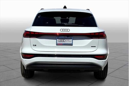 2025 Audi Q6 e-tron Premium Plus quattro