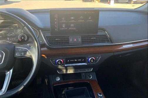 2023 Audi Q5 45 S line Premium Plus