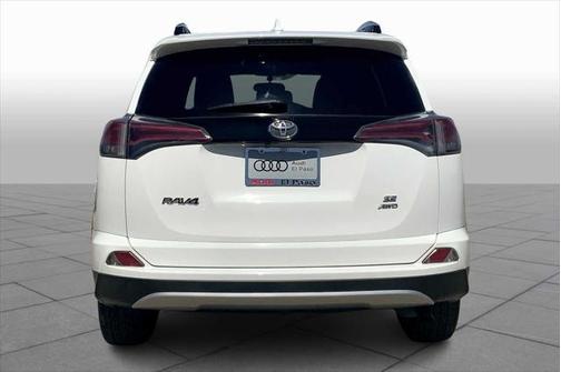 2016 Toyota RAV4 SE