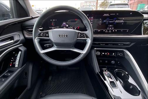Tambora Gray Metallic 2025 Audi Q5 Premium TFSI quattro S tronic