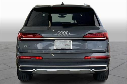 2020 Audi Q7 55 Premium Plus