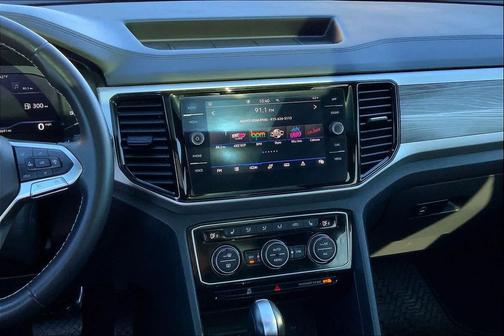 2023 Volkswagen Atlas Cross Sport 3.6L V6 SE w/Technology