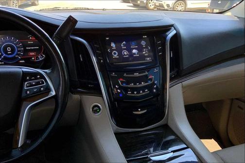 2018 Cadillac Escalade Premium Luxury