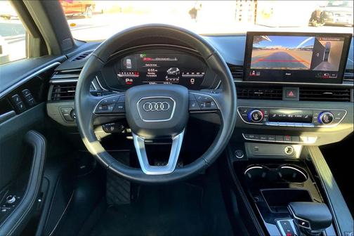 2024 Audi A4 45 S line Premium Plus