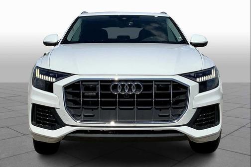 2023 Audi Q8 55 Premium Plus