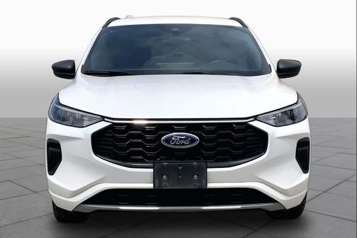 Star White Metallic Tri-Coat 2023 Ford Escape ST-Line
