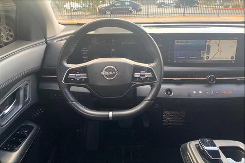 Black Diamond Pearl 2023 Nissan ARIYA ENGAGE