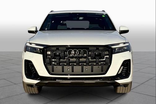 Glacier White Metallic 2026 Audi Q7 55 Premium Plus