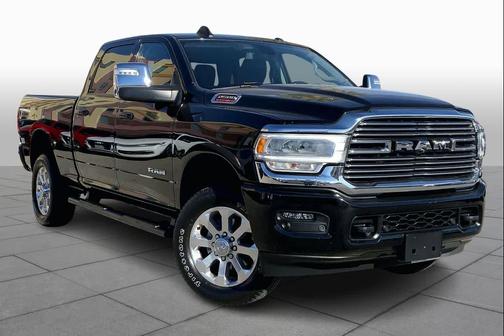 2023 RAM 2500 Laramie Crew Cab 4x4 6'4' Box