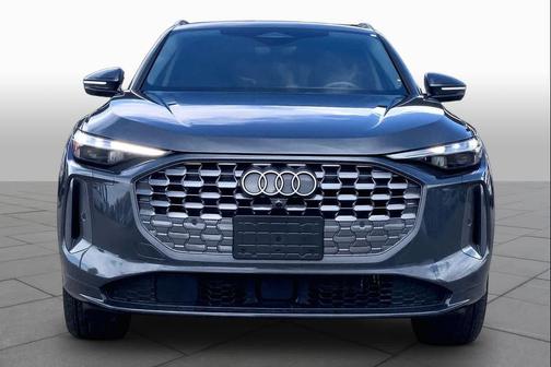 Tambora Gray Metallic 2025 Audi Q5 Premium Plus TFSI quattro S tronic