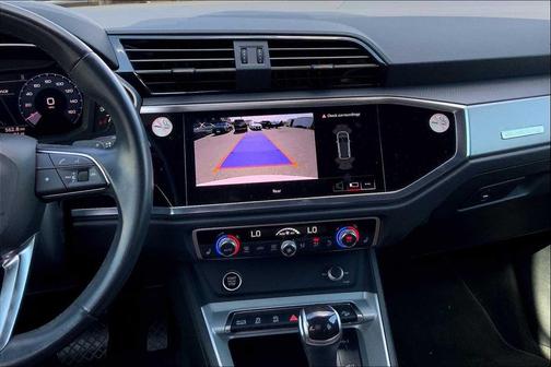 2023 Audi Q3 Premium 45 TFSI S line quattro Tiptronic