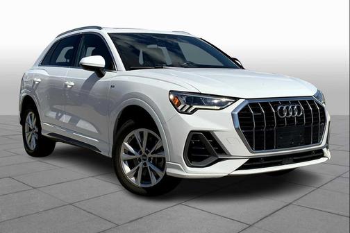 2023 Audi Q3 Premium 45 TFSI S line quattro Tiptronic