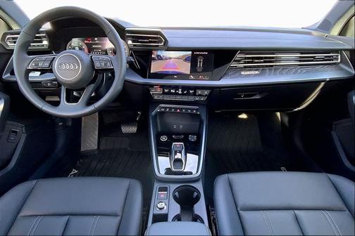 Navarra Blue me 2026 Audi A3 Premium
