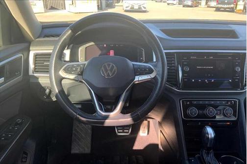 2023 Volkswagen Atlas 3.6L SEL Premium