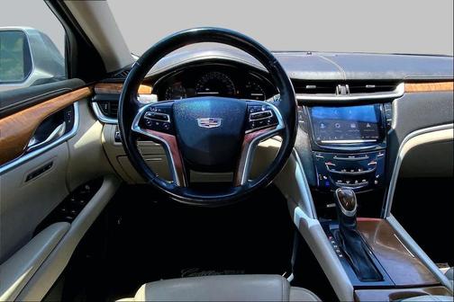 Radiant Silver Metallic 2019 Cadillac XTS Luxury