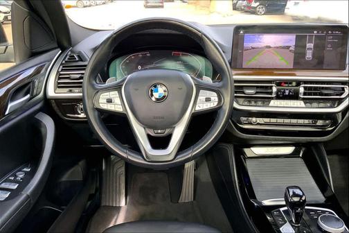 2022 BMW X4 xDrive30i