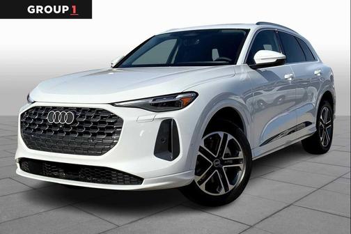 Glacier White Metallic 2025 Audi Q5 Premium Plus SUV