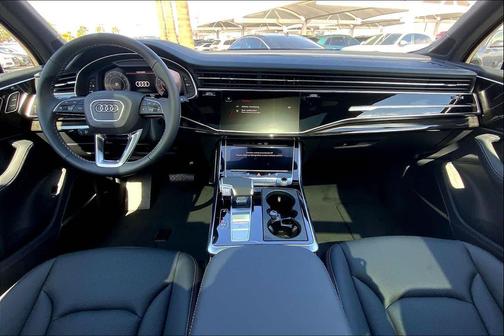 2026 Audi Q7 55 Premium Plus