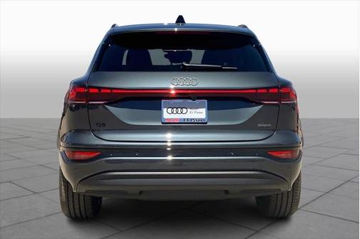 2025 Audi Q6 e-tron Premium Plus quattro