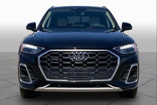 Mythos Black Metallic 2022 Audi Q5 45 S line Premium Plus