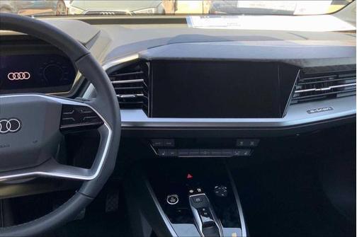 2025 Audi Q4 e-tron Premium Plus 55 quattro