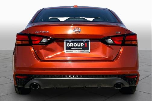 Sunset Drift Chromaflair 2019 Nissan Altima 2.5 SR