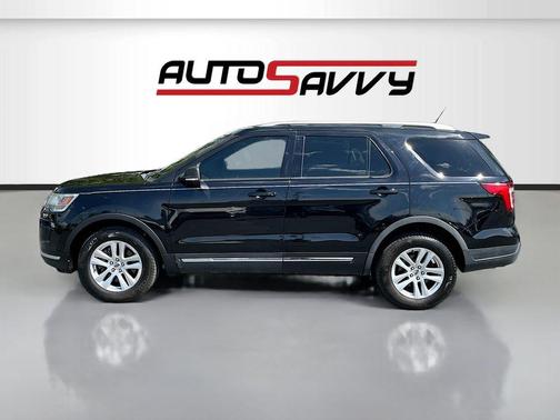 Black Metallic 2019 Ford Explorer XLT