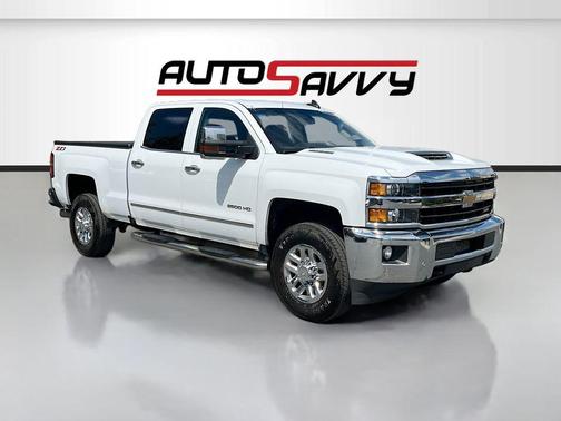 Summit White 2019 Chevrolet Silverado 2500 LTZ