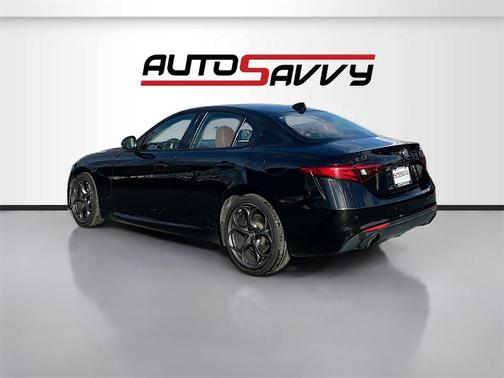 2019 Alfa Romeo Giulia Base