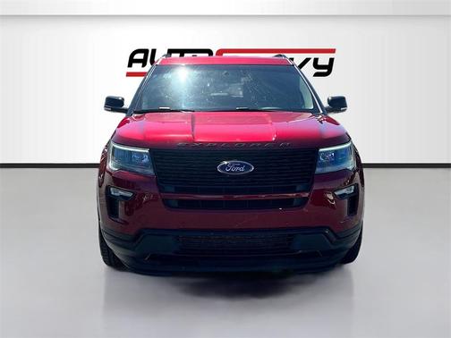2019 Ford Explorer sport