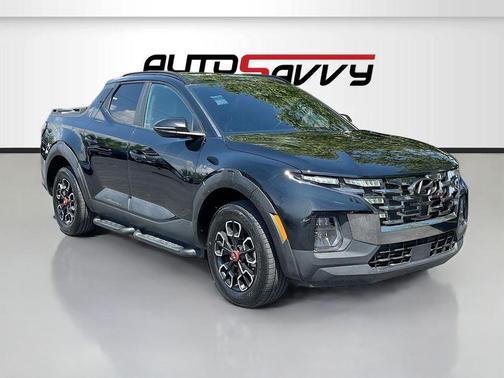 Phantom Black 2024 Hyundai SANTA CRUZ 2.5T XRT