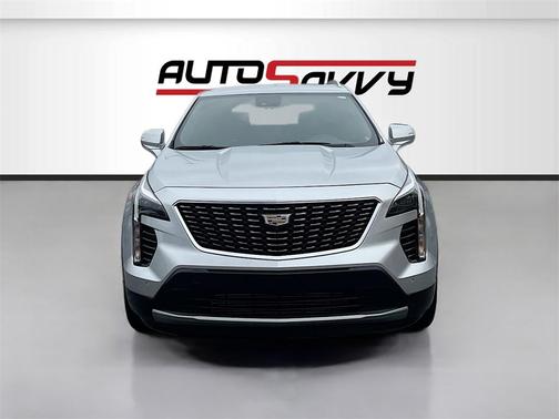 2022 Cadillac XT4 Premium Luxury
