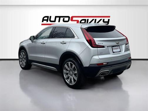 2022 Cadillac XT4 Premium Luxury