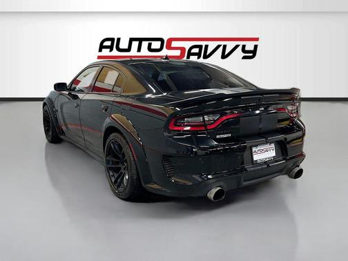 Pitch Black Clearcoat 2022 Dodge Charger Scat Pack