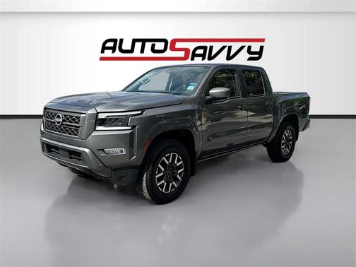 2024 Nissan Frontier SL