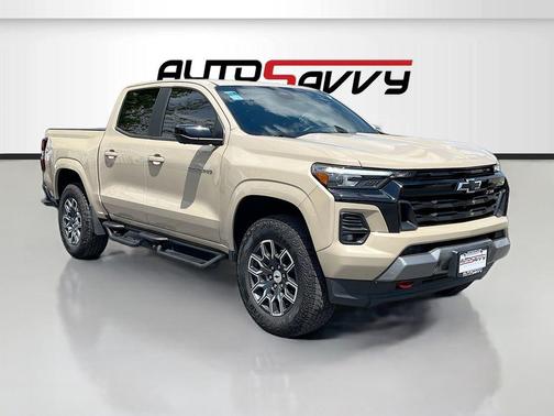 Sand Dune Metallic 2024 Chevrolet Colorado Z71