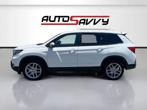 White 2025 Honda Passport EX-L