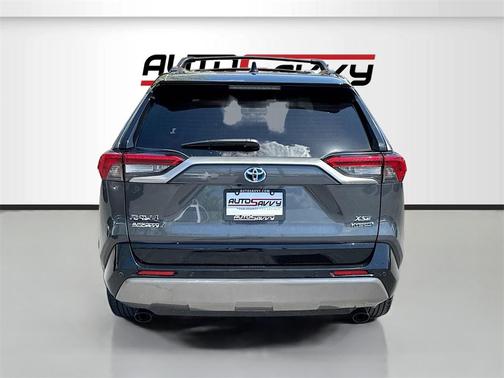2024 Toyota RAV4 Hybrid XSE