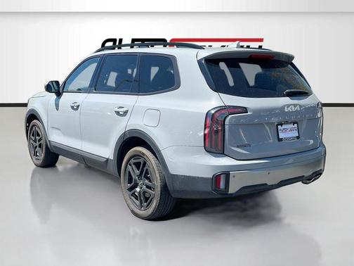 Wolf Gray 2023 Kia Telluride EX X-Line