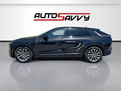 Stellar Black Metallic 2025 Cadillac LYRIQ Sport