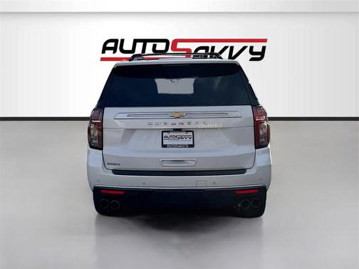 2023 Chevrolet Suburban High Country