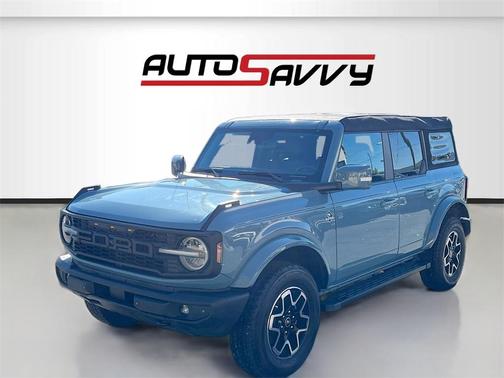 2023 Ford Bronco Outer Banks