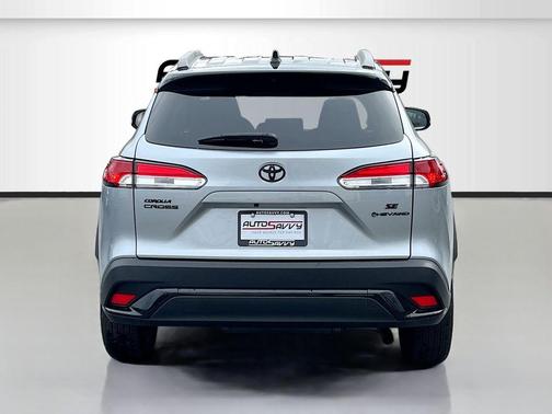 2025 Toyota Corolla Cross Hybrid SE