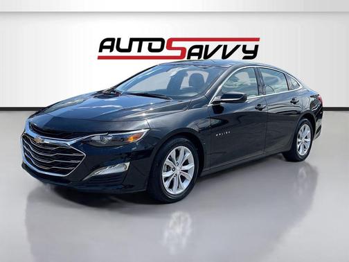 Mosaic Black Metallic 2025 Chevrolet Malibu LT