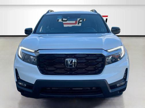 White 2023 Honda Passport Elite