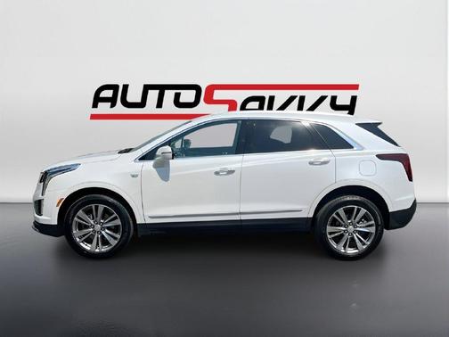 Crystal White Tri-Coat 2024 Cadillac XT5 Premium Luxury